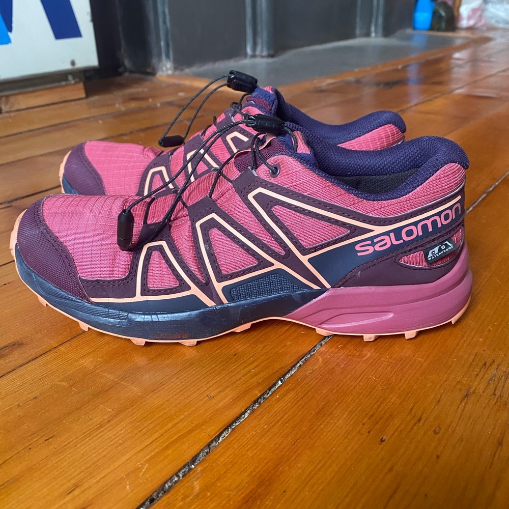🌺🧗🏽‍♀️Salomon Speedcross Pink and Purple Hiking Shoes